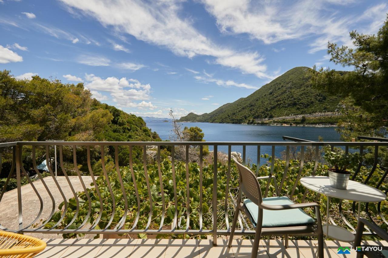 Mljet 2 You - Seafront Apartment 2+2 Sobra 외부 사진